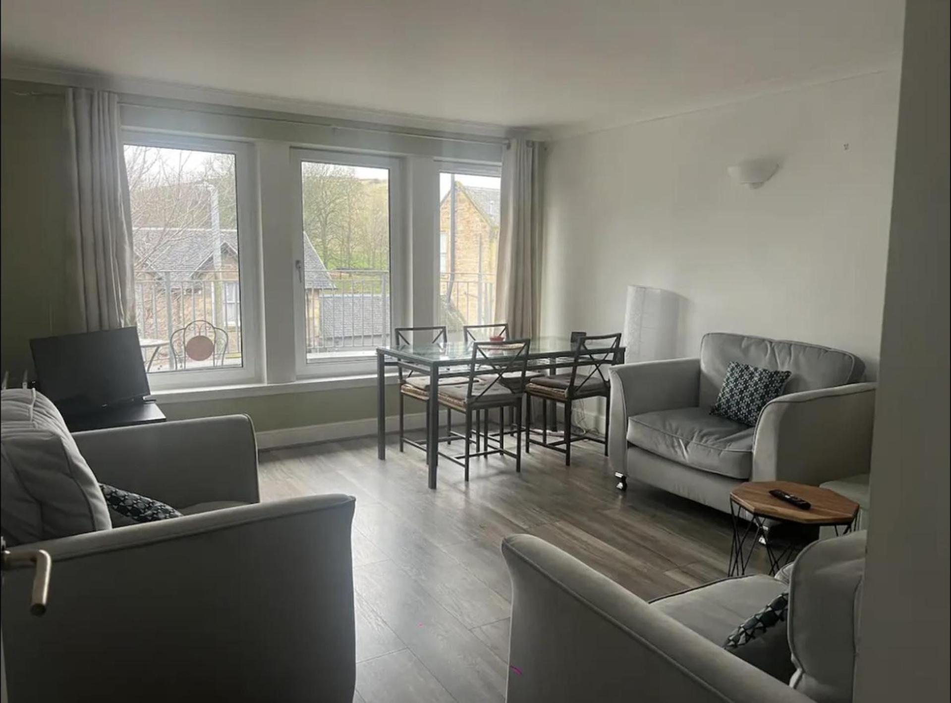 Edinburgh Stunning View Apartment 2 Bedrooms Bagian luar foto